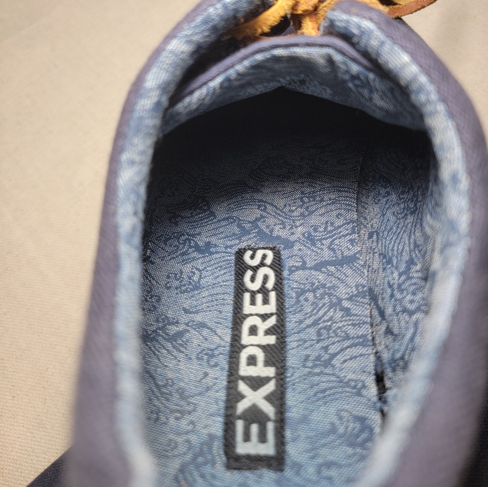🎉 HP 💥 Express Shoes 👞 - Picture 7 of 11